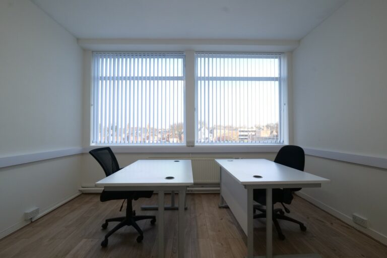 Room211.1 1920x1080 1 768x512